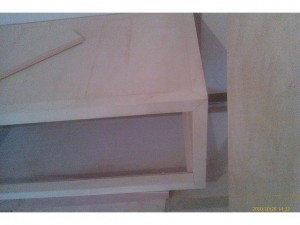 電視櫃臺面及框架組裝全長270公分組裝及懸空固定在牆壁